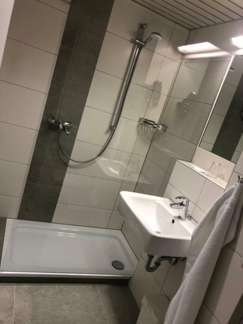 Hotel Zum Deutschen Eck Меербуш Екстериор снимка